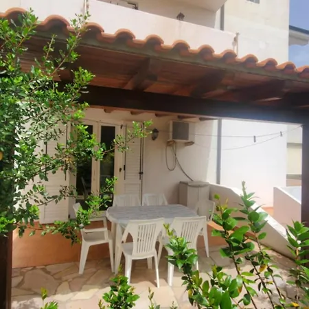 Apartment Casa Mattino Badesi